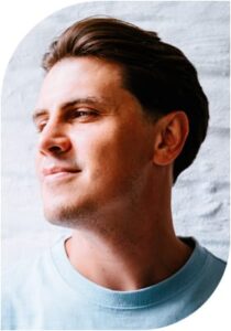 Harnröhrenstriktur bzw. Harnröhrenverengung verursacht Obstruktion des Harnflusses. Sie wird durch Harnröhrenschlitzung nach Sachse oder offen operativ behandelt.